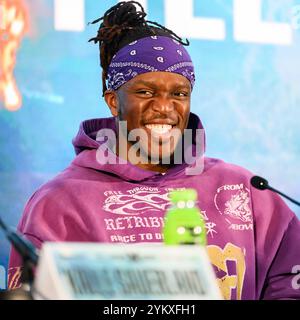 LONDRES, ROYAUME-UNI. 19 Nov 24. Olajide Olayinka Williams 'JJ' Olatunji (alias KSI) pendant Misfits Boxing présente Fury vs Till Launch Conférence de presse à Leonardo London City le mardi 19 novembre 2024 à LONDRES, ANGLETERRE. Crédit : Taka G Wu/Alamy Live News Banque D'Images