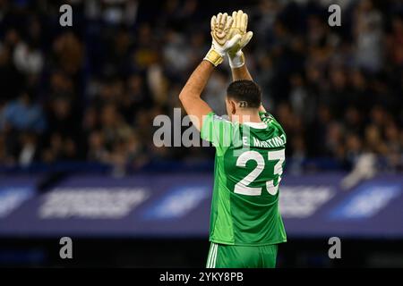 Buenos Aires, Argentine. 19 novembre 2024. BUENOS AIRES, ARGENTINE - 19 NOVEMBRE : Emiliano Martinez, de l'Argentine, lors du match de qualification pour la Coupe du monde d'Amérique du Sud 2026 opposant l'Argentine et le Pérou à l'Estadio Alberto J. Armando le 19 novembre 2024 à Buenos Aires, Argentine. Photo D. Halisz/SFSI crédit : Sebo47/Alamy Live News Banque D'Images