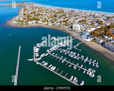 Yachts Marina at Safe Harbor Sunset Bay vue aérienne à Hull Bay dans Allerton Village, ville de Hull, Massachusetts ma, États-Unis. Banque D'Images