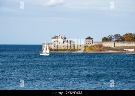 Vue de Old Fort Niagara à Youngstown New York États-Unis depuis Niagara-on-the-Lake, Ontario, Canada Banque D'Images