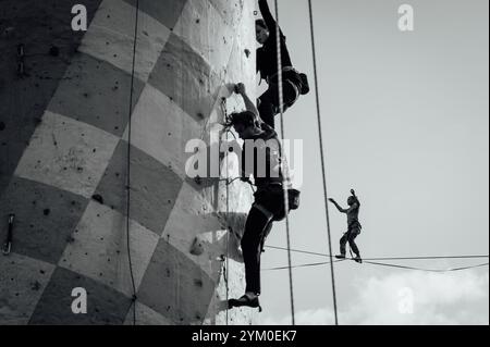 LUBIN, POLOGNE - 30 SEPTEMBRE 2023 : , X Memorial Iwony Buczek compétition d'escalade et la marche serrée Banque D'Images