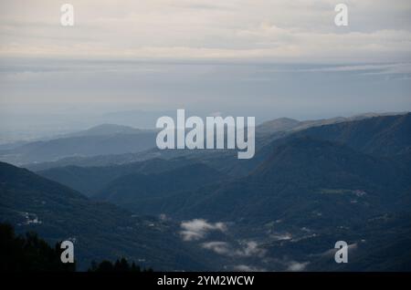 Strada delle 52 Gallerie, Pasubio, Schio, Vicence, Vénétie, Italie, Europe Banque D'Images