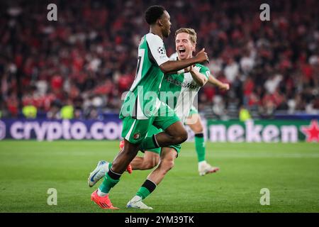 Lisbonne, Portugal. 23 octobre 2024. Antoni MILAMBO de Feyenoord célèbre son but avec Gijs SMAL de Feyenoord lors du match de football MD3 de l'UEFA Champions League, League phase MD3 entre SL Benfica et Feyenoord Rotterdam le 23 octobre 2024 à l'Estadio da Luz à Lisbonne, Portugal - photo Matthieu Mirville/DPPI crédit : DPPI Media/Alamy Live News Banque D'Images