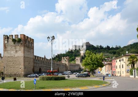 Soave, Vérone, Vénétie, Italie, Europe Banque D'Images