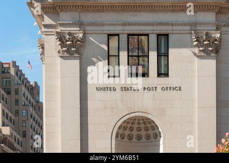 Détail du bâtiment du bureau de poste James A. Farley entre les rues 31 et 33 à Midtown Manhattan, États-Unis Banque D'Images