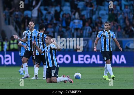 Porto Alegre, Brésil. 20 novembre 2024. Images du match de football entre Grêmio et Juventude, valable pour la 34ème manche du Championnat brésilien 2024, série A, joué à Arena do Grêmio, à Porto Alegre, RS, ce mercredi (20). Crédit : Antônio Machado/FotoArena/Alamy Live News Banque D'Images