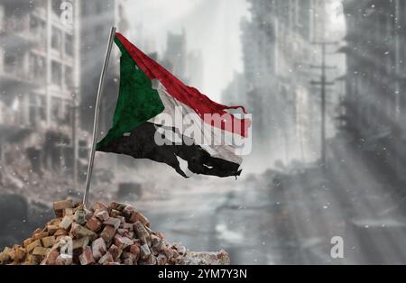 Drapeau soudanais sale et déchiré, symbole de résistance et de victoire. Une scène de guerre et de dévastation, les ruines d'une ville détruite par les conflits. Rendu 3D. Banque D'Images