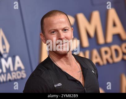 Nashville, États-Unis. 20 novembre 2024. Kip Moore arrive à la 58e cérémonie annuelle des Country Music Association Awards qui se tient à Bridgestone Arena le 20 novembre 2024 à Nashville, TN. © OConnor-Arroyo/AFF-USA.com crédit : AFF/Alamy Live News Banque D'Images