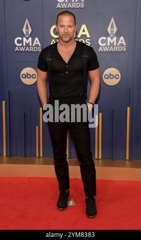 Nashville, États-Unis. 20 novembre 2024. Kip Moore arrive à la 58e cérémonie annuelle des Country Music Association Awards qui se tient à Bridgestone Arena le 20 novembre 2024 à Nashville, TN. © OConnor-Arroyo/AFF-USA.com crédit : AFF/Alamy Live News Banque D'Images