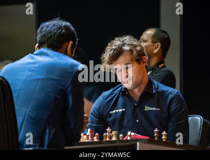 Kolkata, Bengale occidental, Inde. 16 novembre 2024. La sixième édition de Tata Steel Chess India à Kolkata s'est conclue par Magnus Carlsen (grand maître norvégien d'échecs) qui a remporté les plus grands honneurs dans les sections rapides et blitz du tournoi dans la catégorie masculine ouverte tandis que les GM Aleksandra Goryachkina et GM Kateryna Lagno (tous deux de Russie) ont remporté la section rapide et blitz dans la catégorie féminine. Le prestigieux tournoi a été organisé ici à kolkata, Inde du 13 au 17 novembre 2024 dans un prestigieux Govt. auditorium. Cinq fois champion du monde d'échecs, le cinq fois champion du monde d'échecs rapides en titre, The Banque D'Images