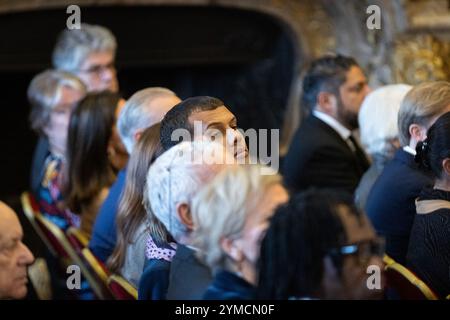 Bruxelles, Belgique. 21 novembre 2024. Stromae alias Paul Van Haver photographié lors d’une réception royale pour les personnes qui ont reçu la grâce de la noblesse, le jeudi 21 novembre 2024, au Palais Royal de Bruxelles. BELGA PHOTO JAMES ARTHUR GEKIERE crédit : Belga News Agency/Alamy Live News Banque D'Images