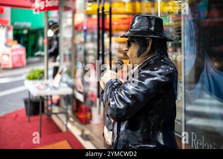 Quartier commerçant de Myeongdong dans le centre-ville de Séoul, capitale de la Corée du Sud, le 24 juillet 2023 Banque D'Images