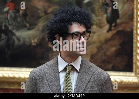 Richard Ayoade lors d'une réception pour les gagnants du concours Queen's Commonwealth Essay Competition, au palais de Buckingham à Londres. Date de la photo : jeudi 21 novembre 2024. Banque D'Images
