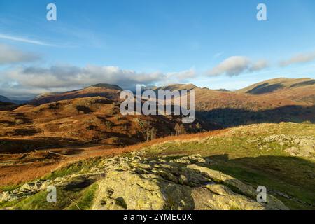 The Fairfield Horseshoe from Loughrigg Fell, Lake District National Park, Cumbria, Angleterre, Royaume-Uni Banque D'Images