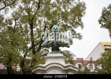 Statue, buste de l'empereur Joseph II, Graz, Styrie, Autriche, Europe Banque D'Images