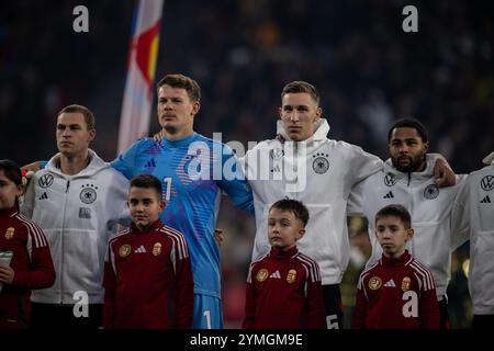 BUDAPEST, HONGRIE - 19 NOVEMBRE : Kai Havertz, Alexander Nubel, Nico Schlotterbeck, Serge Gnabry, d'Allemagne, regardent pendant la Ligue des Nations de l'UEFA 202 Banque D'Images