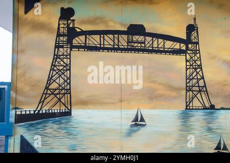 Pont levant mural Clarence Street sur Harbour Master Building sur West Street à Port Colborne, Ontario, Canada Banque D'Images