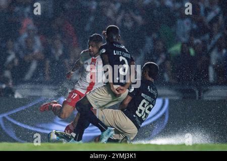 Rio de Janeiro, Brésil. 21 novembre 2024. Bruno Tabata de l'Internacional, lors du match entre Vasco da Gama et l'Internacional, pour la Serie A 2024 brésilienne, au stade Sao Januario, à Rio de Janeiro, le 21 novembre. Photo : Max Peixoto/DiaEsportivo/Alamy Live News crédit : DiaEsportivo/Alamy Live News Banque D'Images