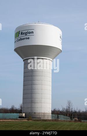 Ville de Port Colborne signe sur un château d'eau sur Barrick Road en Ontario, Canada Banque D'Images