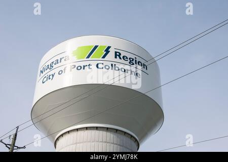 Ville de Port Colborne signe sur un château d'eau sur Barrick Road en Ontario, Canada Banque D'Images