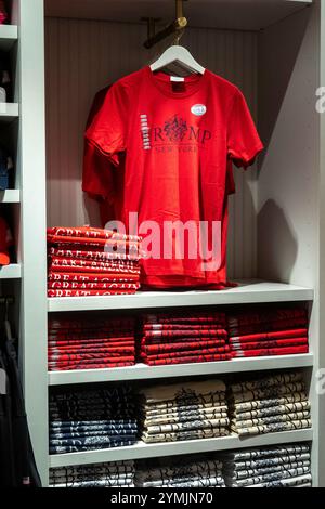 Trump souvenir Store, Trump Tower, New York City 2024 Banque D'Images