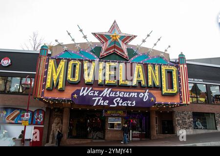 Panneau du musée de cire Movieland sur Cliffton Hill à Niagara Falls, Ontario, Canada Banque D'Images