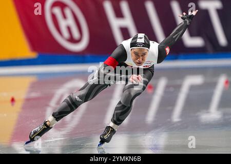 Nagano, Japon. 22 novembre 2024. NAGANO, JAPON - 22 NOVEMBRE : Andzelika Wojcik, polonaise, en compétition sur le 500m féminin lors de la Coupe du monde de patinage de vitesse de l'ISU au M Wave Stadium le 22 novembre 2024 à Nagano, Japon (photo par Andre Weening/Orange Pictures) crédit : Orange pics BV/Alamy Live News Banque D'Images