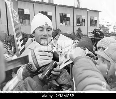 Ingemar Stenmark, né le 18 mars 1956, est un ancien coureur suédois de ski alpin en Coupe du monde. Il est considéré comme l'un des athlètes suédois les plus éminents de tous les temps, et comme le plus grand spécialiste du slalom et du slalom géant de tous les temps. 1980 Banque D'Images