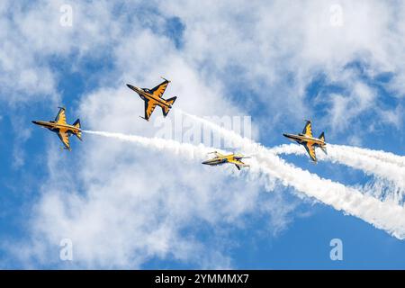 Avalon, Australie. 05 mars 2023. Black Eagles effectuant des acrobaties lors du salon aéronautique international australien de 2023. L'équipe acrobatique de l'Armée de l'Air de la République de Corée (ROKAF), Black Eagles, exposée au salon aéronautique international australien de 2023 à Avalon. (Photo Olivier Rachon/SOPA images/SIPA USA) crédit : SIPA USA/Alamy Live News Banque D'Images