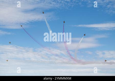 Avalon, Australie. 05 mars 2023. Dernière manœuvre des Black Eagles avec pistes de fumée lors du salon international de l'aéronautique australien de 2023. L'équipe acrobatique de l'Armée de l'Air de la République de Corée (ROKAF), Black Eagles, exposée au salon aéronautique international australien de 2023 à Avalon. (Photo Olivier Rachon/SOPA images/SIPA USA) crédit : SIPA USA/Alamy Live News Banque D'Images