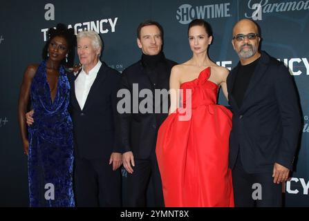 New York, NY, États-Unis. 21 novembre 2024. Jodie Turner-Smith, Richard Gere, Michael Fassbender, Katherine à Paramount et Showtime's New York première de The Agency au Museum of Modern Art de New York le 21 novembre 2024 crédit : RW/Media Punch/Alamy Live News Banque D'Images