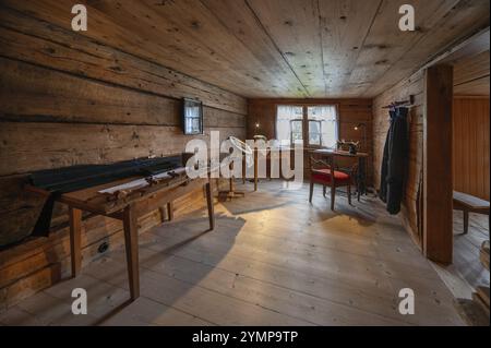 Salle de couture et de réparation historique, ferme Bregenzerwald du 18ème siècle, musée d'histoire locale de Bezau, Vorarlberg, Autriche, Europe Banque D'Images