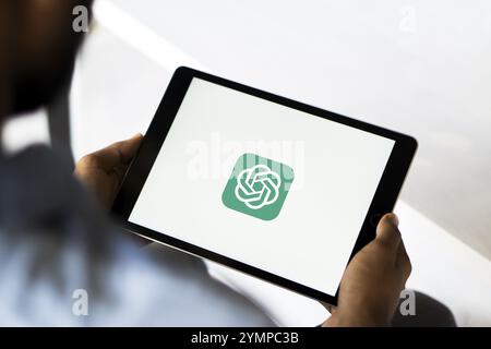 ChatGPT application chatbot d'intelligence artificielle sur l'écran du smartphone. Banque D'Images