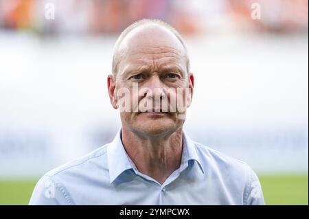 LUBIN, POLOGNE - 17 AOÛT 2024 : match de football polonais PKO Ekstraklasa entre KGHM Zaglebie Lubin vs Lech Poznan. Niels Frederiksen entraîneur-chef de Lec Banque D'Images