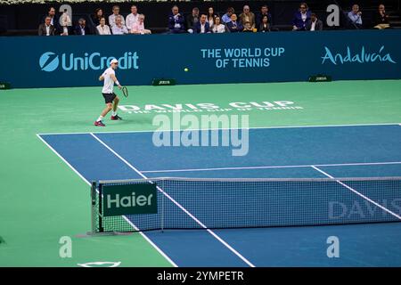 Malaga, Espagne, 22, novembre 2024. Daniel Altmaier de l'équipe allemande en demi-finale Coupe Davis finale 8 match simple 1. Crédit : Vicente Vidal Fernandez/Alamy Live News Banque D'Images