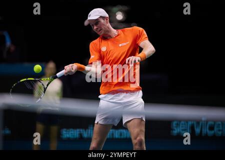 Malaga, Espagne, 22, novembre 2024. Botic Van de Zandschulp de l'équipe néerlandaise en demi-finale Coupe Davis finale 8 match simple 1. Crédit : Vicente Vidal Fernandez/Alamy Live News Banque D'Images