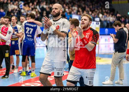 Adrian Sipos (Kreislaeufer, MT Melsungen, #8), Dimitri Ignatow (Rechtsaussen, MT Melsungen, #11) GER, Thueringen, ThSV Eisenach gegen MT Melsungen, Handball, Daikin 1. Handballbundesliga, 11.Spieltag, saison 2024/2025, Freitag, 22.11.2024, 19,00 Uhr Foto : Eibner-Pressefoto/Martin Herbst Banque D'Images