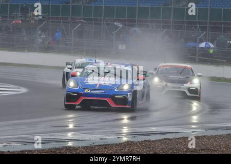 Oskar dix, Porsche 718 Cayman GT4 Clubsport, Team Parker Racing, Porsche Sprint Challenge Grande-Bretagne 2024, une seule marque avec tous les pilotes Banque D'Images