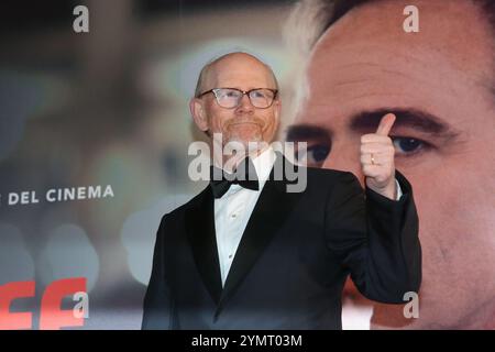Turin, Italie. 22 novembre 2024. Ron Howard assiste au tapis rouge de la cérémonie d’ouverture du 42e Festival du film de Turin au Teatro Regio de Turin. Crédit : SOPA images Limited/Alamy Live News Banque D'Images
