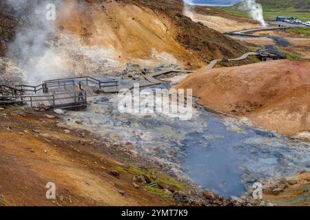 Zone géothermique de Krýsuvík à Seltún. Péninsule de Reykjanes, Islande Banque D'Images