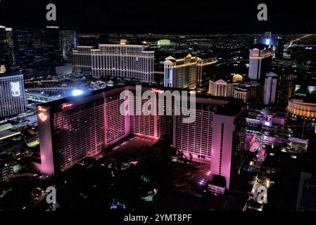 Las Vegas, États-Unis. 22 novembre 2024. Ambiance Las Vegas. Championnat du monde de formule 1, Rd 22, Grand Prix de Las Vegas, vendredi 22 novembre 2024. Las Vegas Strip circuit, Las Vegas, Nevada, États-Unis. Crédit : James Moy/Alamy Live News Banque D'Images