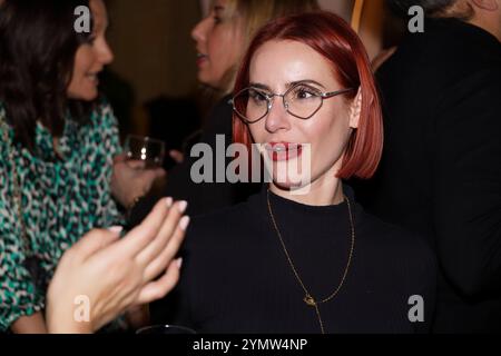 Paris, France. 22 novembre 2024. Soirée libanaise organisée par Samia Kazitani au restaurant Noura Opéra dirigé par le PDG Paul Bou Antoun le 22 novembre 2024 à Paris. Crédit : Bernard Menigault/Alamy Live News Banque D'Images