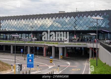 Entrée à l'aéroport Nikola Tesla de Belgrade, 26.07.2023. Banque D'Images