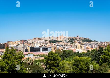 Cagliari, la capitale de la Sardaigne en Italie, vue panoramique sur la vieille ville historique. Banque D'Images