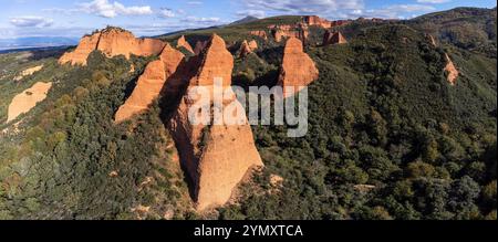 Las Médulas, Monument-zone archéologique de Las Médulas, exploitation minière à ciel ouvert de l'ancien Empire romain, Communauté autonome de Castille et Léon, Espagne Banque D'Images