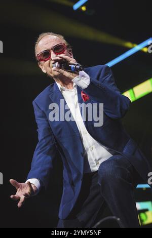 Michael Holm au Schlagernacht des Jahres en direct sur Das original Tour à la Berlin Uber Arena le 16 novembre 2024 Banque D'Images