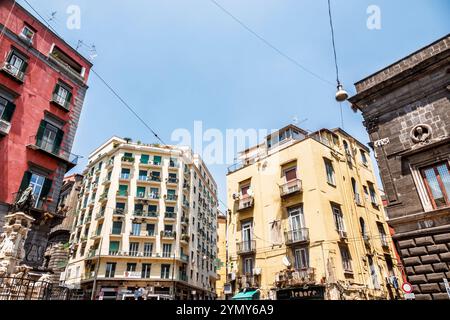 Naples Napoli Italie, centre historique Centro Storico, Piazza Monteoliveto Square, via Monteoliveto Street, Universita di Napoli Facolta di Architett Banque D'Images