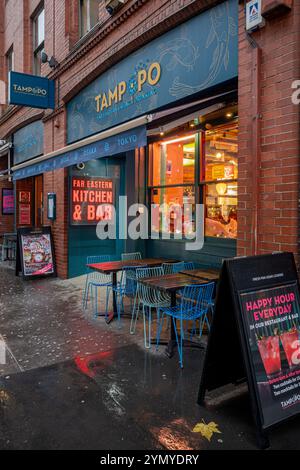 Tampopo Restaurant Rathbone place Fitzrovia London - Restaurant de style Street food d'Asie de l'est près d'Oxford Street London - partie du groupe Tampopo. Banque D'Images