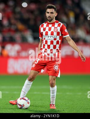 Gérone, Espagne. 23 novembre 2024. Ivan Martin du Girona FC lors du match la Liga EA Sports entre Girona FC et le RCD Espanyol a joué au stade Montilivi le 24 novembre 2024 à Gérone, en Espagne. (Photo de Judit Cartiel/ PRESSINPHOTO) crédit : AGENCE SPORTIVE PRESSINPHOTO/Alamy Live News Banque D'Images