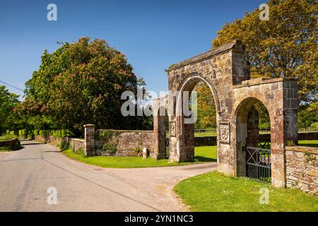 Royaume-Uni, Angleterre, Somerset, Quantocks, Cothelstone, manoir, portail Banque D'Images